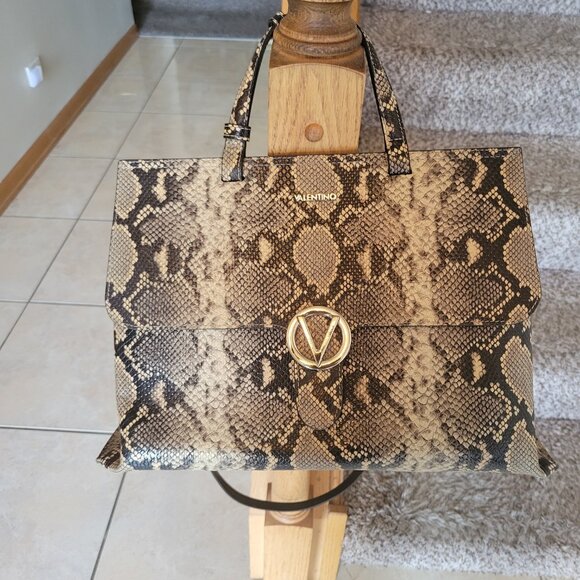 SALE: MARIO VALENTINO - Olimpia Snakeskin-Embossed New FREE SHIPPING - Picture 2 of 14